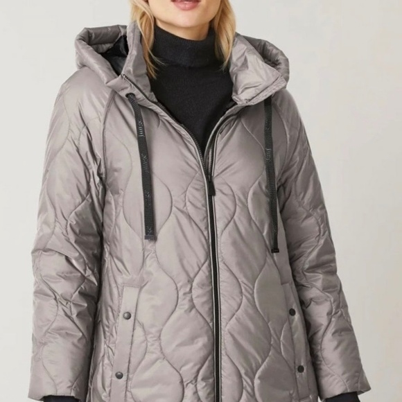 Junge coat. Champagne and Black. NWT - Picture 13 of 14